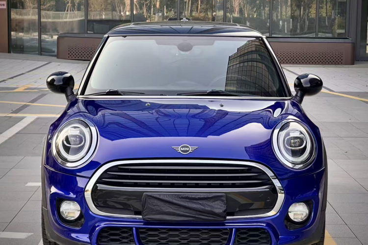 MINI 2018款 1.5T COOPER 赛车手车身外观6003