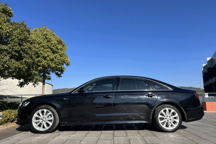 奥迪A6L 2018款 30周年年型 35 TFSI 时尚型车身外观6006