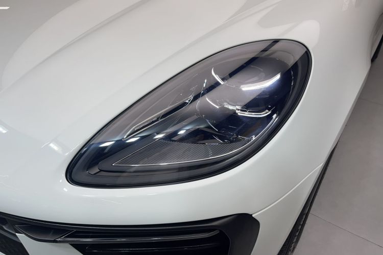 保时捷 2024款 Macan 2.0T车身外观6004