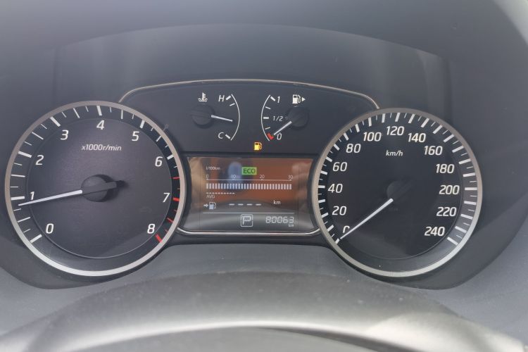 日产 轩逸 2019款 1.6XV CVT智联尊享版 国VI中控内饰15