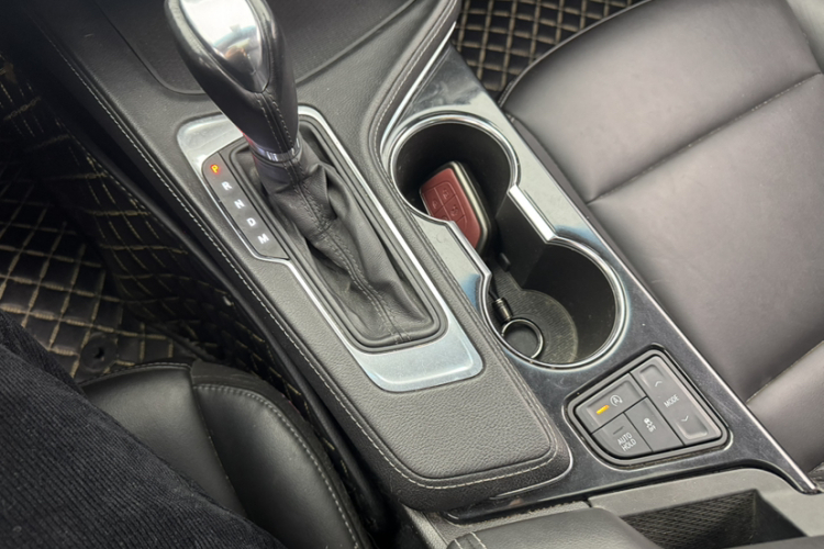 凯迪拉克CT4 2021款 28T 风尚型局部细节18