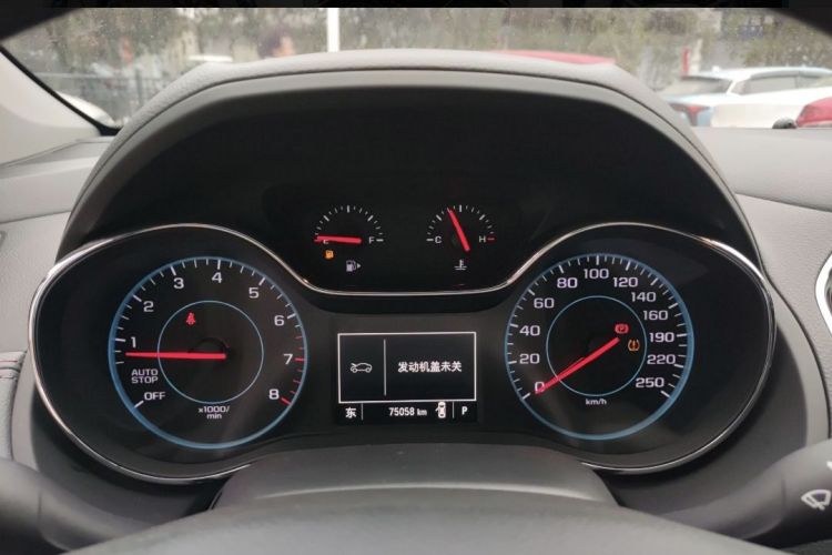 雪佛兰 科鲁兹 2017款 1.4T 双离合炫锋版中控内饰15