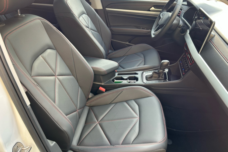 大众 朗逸 2024款 300TSI DSG星空领先版中控内饰7003