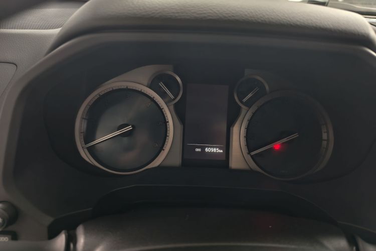 丰田 普拉多（平行进口）中控内饰15