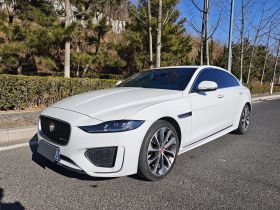 捷豹XEL 2020款 2.0T 200PS R-DYNAMIC S进取运动版