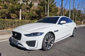 捷豹XEL 2020款 2.0T 200PS R-DYNAMIC S进取运动版
