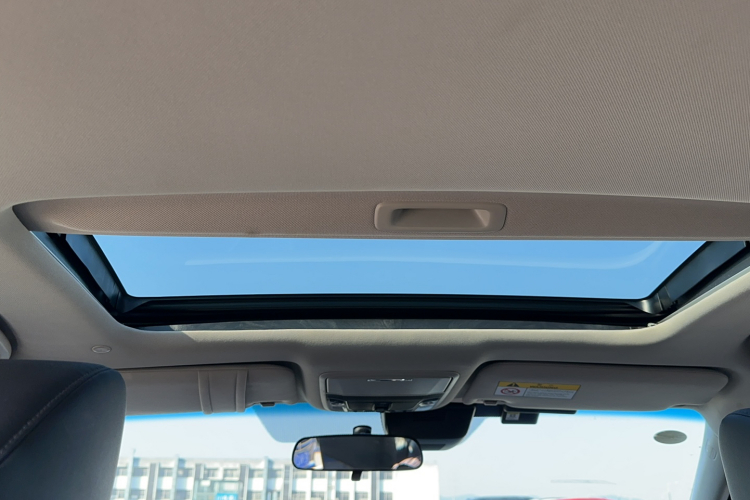 本田 雅阁 2022款 锐·混动 2.0L 锐领版局部细节22