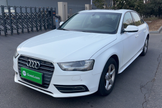 奥迪A4L 2013款 35 TFSI 自动标准型