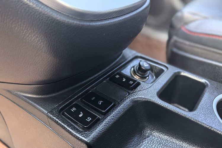 哈弗H6 2015款 运动版 1.5T 自动两驱豪华型中控内饰7012