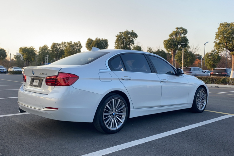 宝马3系 2019款 320Li xDrive 时尚型车身外观6004