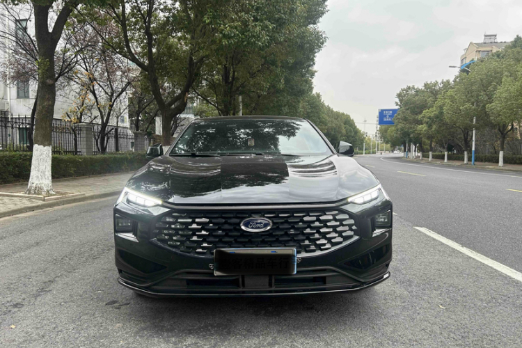 福特 蒙迪欧 2025款 1.5T EcoBoost 舒雅型车身外观6003