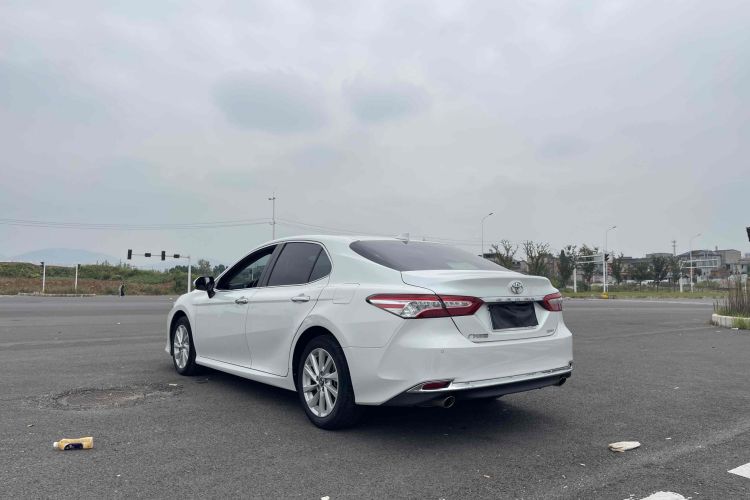 丰田 凯美瑞 2021款 2.0G 豪华版车身外观6003