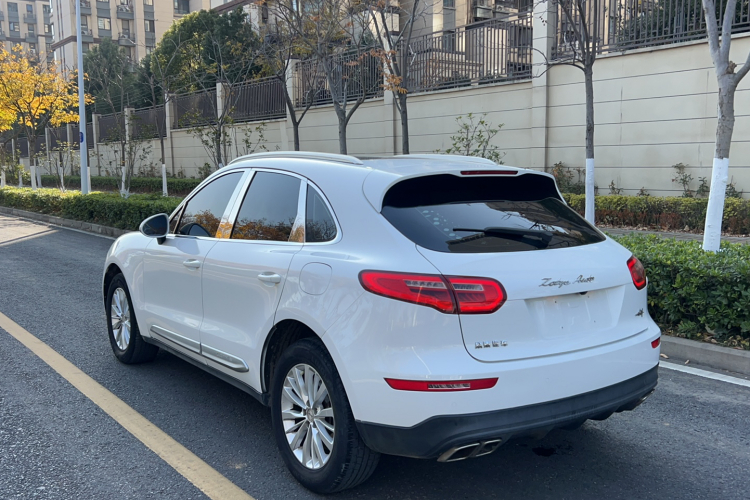 众泰SR9 2017款 2.0T 自动极致之光版车身外观6003