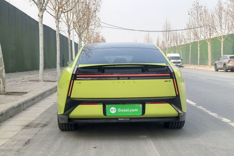 小鹏P7 2025款 750 四驱高性能 Ultra车身外观6005