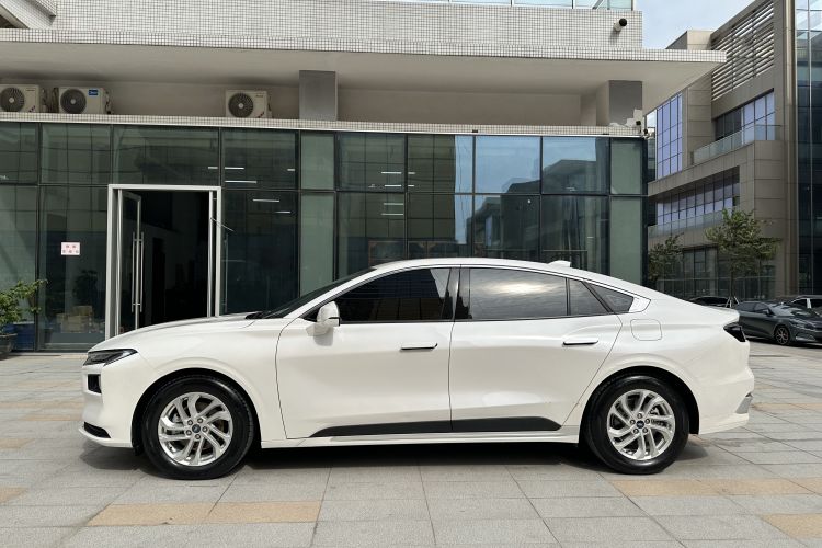 福特 蒙迪欧 2023款 EcoBoost 180 舒雅型车身外观6008