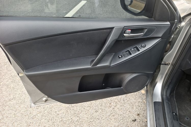 马自达3星骋 2012款 两厢 1.6L 手动舒适型中控内饰7002