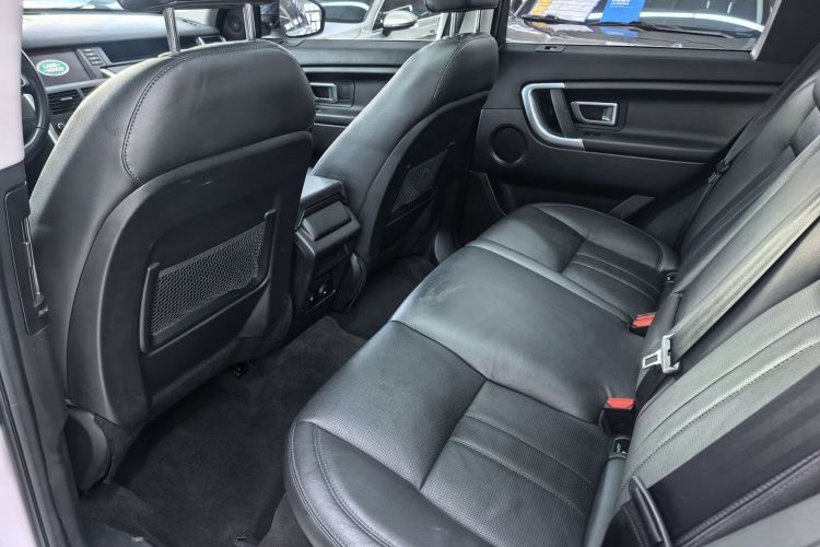 路虎 发现神行 2017款 2.0T SE中控内饰7003