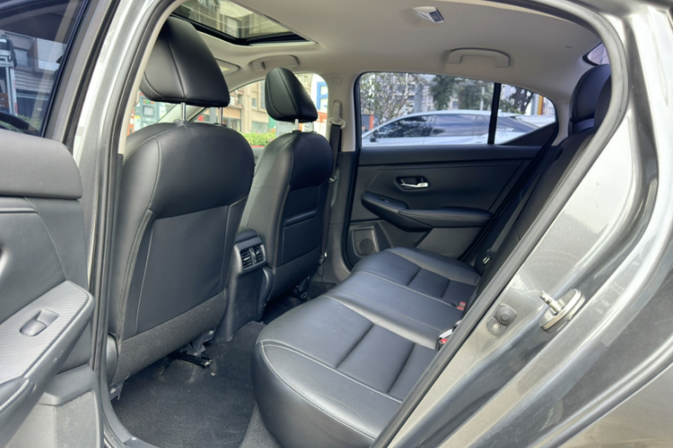 日产 轩逸 2021款 1.6L XL CVT智享版中控内饰7001