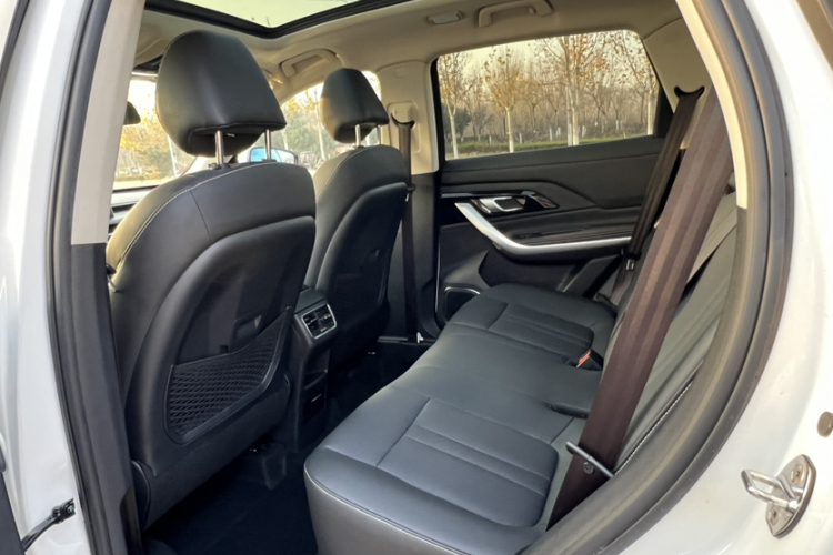 众泰T500 2018款 1.5T 自动智能互联尊贵型中控内饰7002