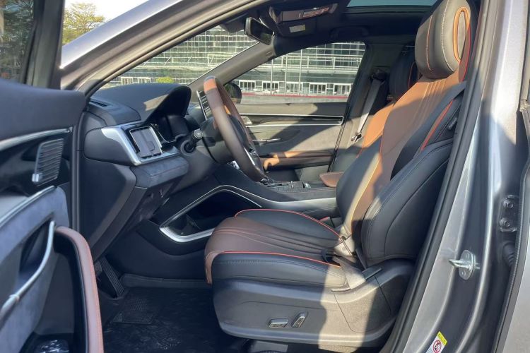 比亚迪 宋PLUS 2020款 1.5T 自动旗舰PLUS中控内饰7008