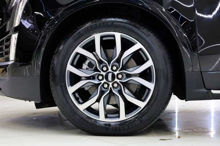 凯迪拉克XT5 2022款 2.0T 四驱尊贵型车身外观6010