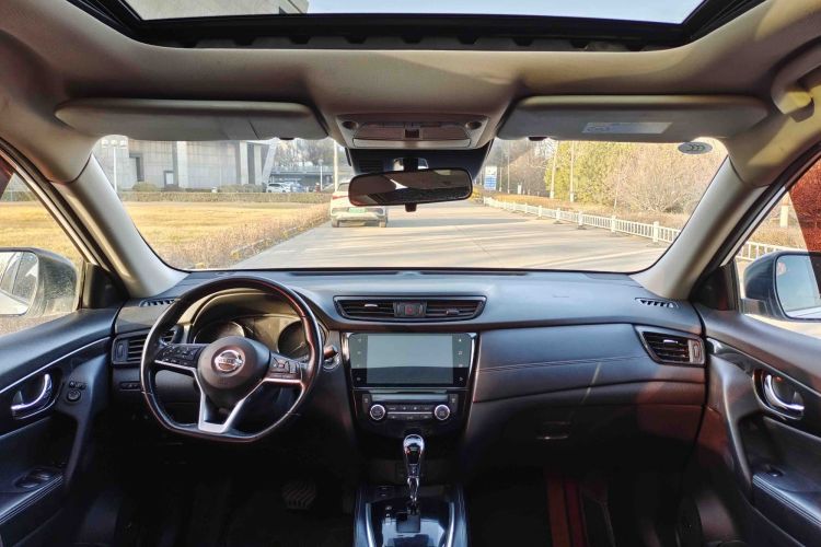 日产 奇骏 2021款 2.5L CVT 4WD XL ITS豪华纪念版中控内饰7001