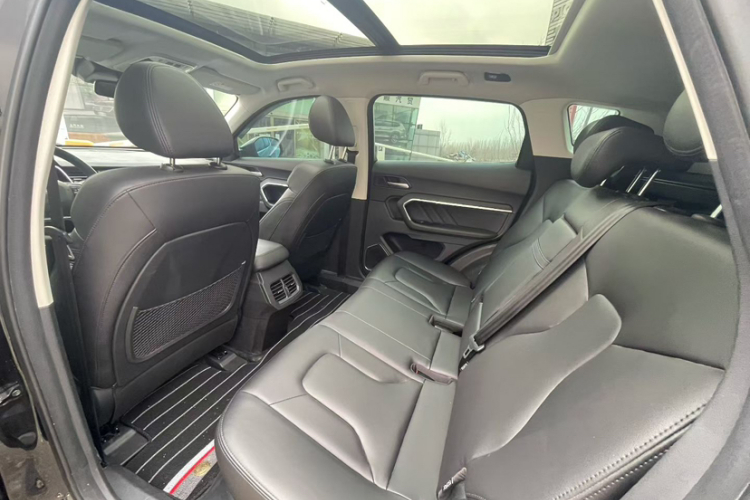 哈弗H6 2017款 红标 2.0T 自动两驱智尚型中控内饰7002