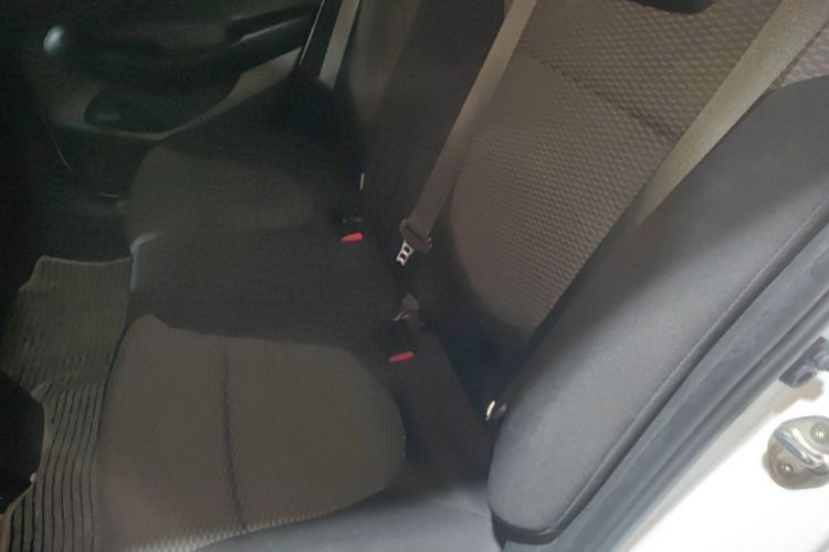 现代 瑞纳 2017款 1.4L 自动跃享版 国V中控内饰7003