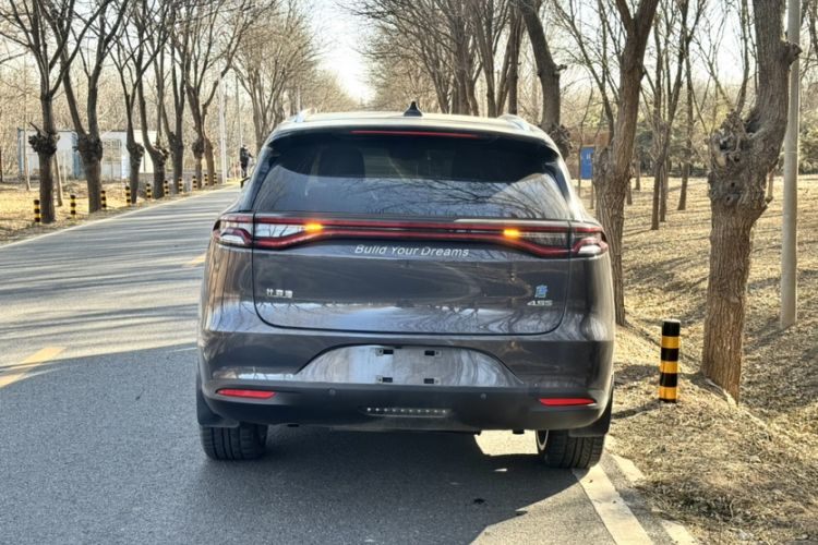 比亚迪 唐新能源 2018款 DM 2.0T 全时四驱智联创领型 7座 国V车身外观6004