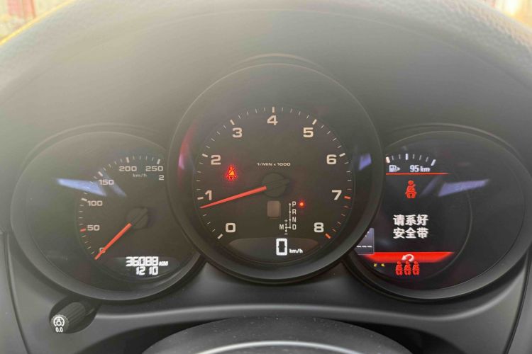 保时捷 2021款 Macan 2.0T中控内饰15