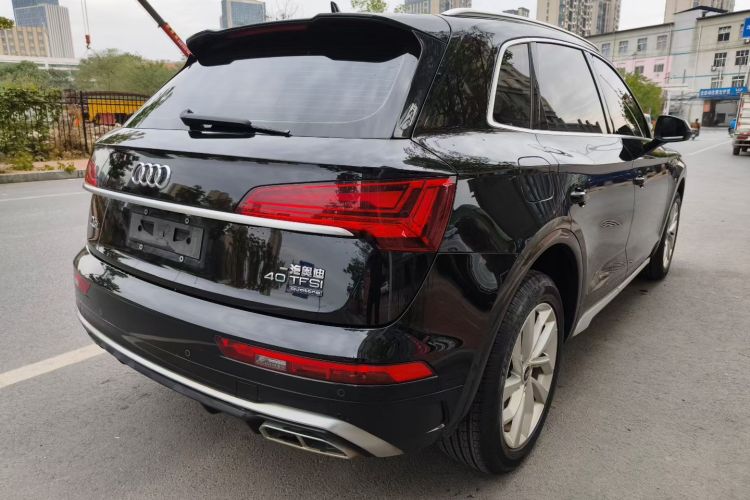 奥迪Q5L 2021款 40 TFSI 豪华动感型车身外观6007