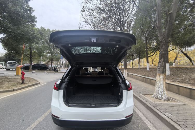 蔚来ES8 2022款 100kWh 签名版 七座局部细节23