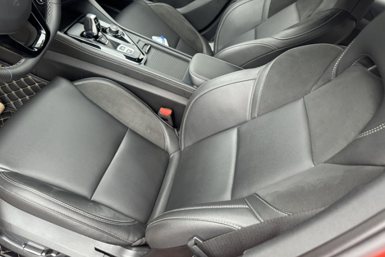 领克03 2021款 1.5TD DCT劲Plus中控内饰7001