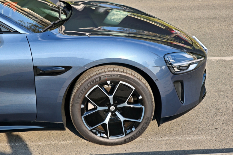 小米汽车 小米SU7 2024款 后驱长续航智驾版车身外观6006