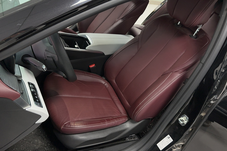 别克 君越 2024款 28T 越尊版局部细节19