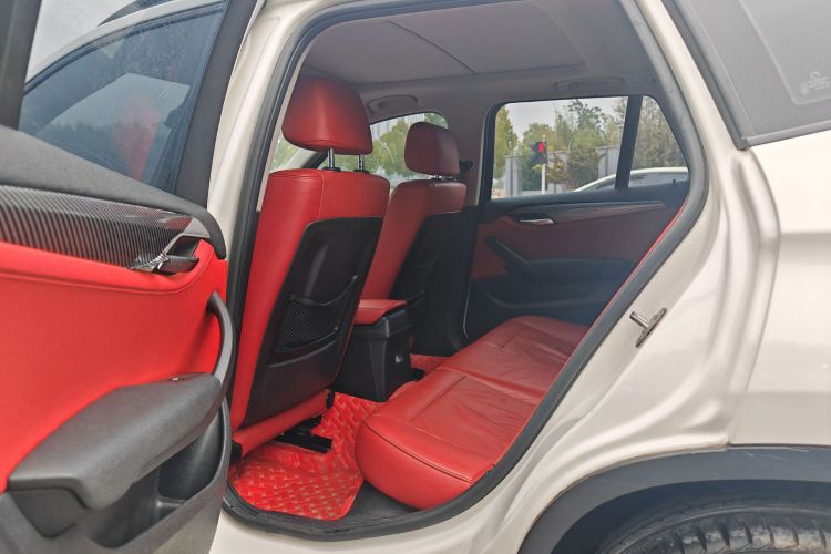 宝马X1 2014款 xDrive20i 运动设计套装中控内饰7002