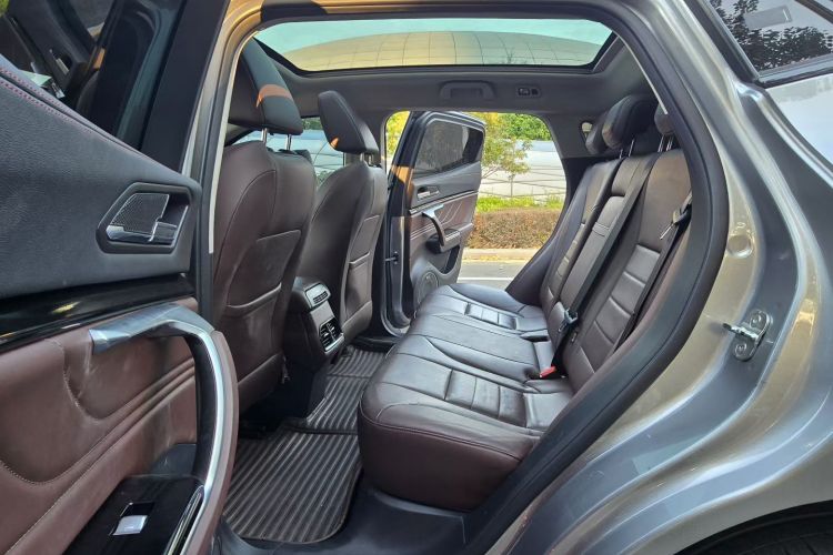 魏牌 VV5 2017款 2.0T 旗舰型中控内饰7003