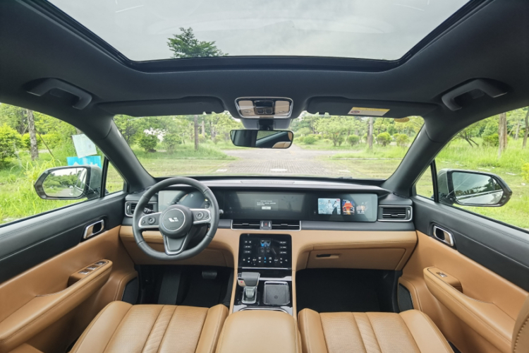 理想汽车 理想ONE 2020款 增程6座版中控内饰7007