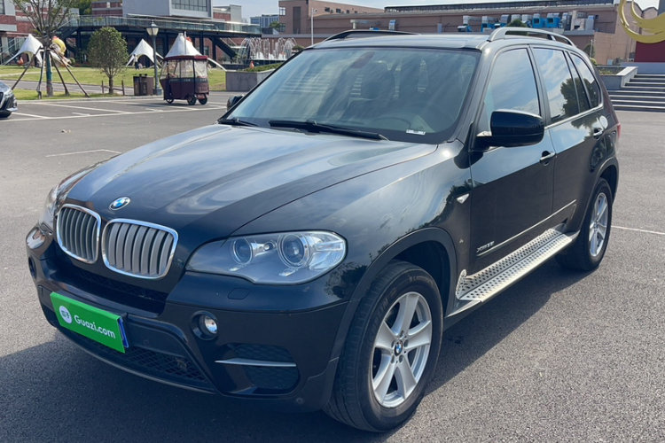 宝马X5(进口) 2011款 xDrive35i 领先型车身外观1