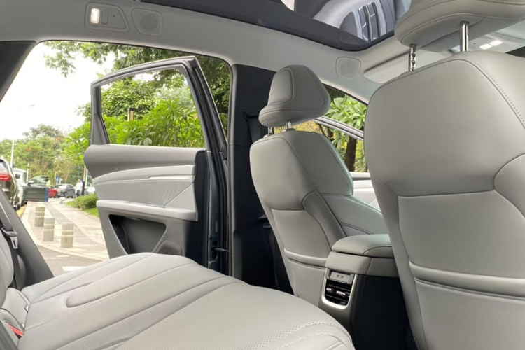 小鹏MONA M03 2024款 620 超长续航中控内饰7003