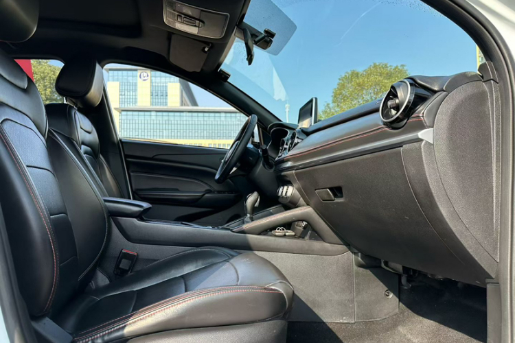 东风风光 风光500 2021款 1.5L CVT优享型局部细节41