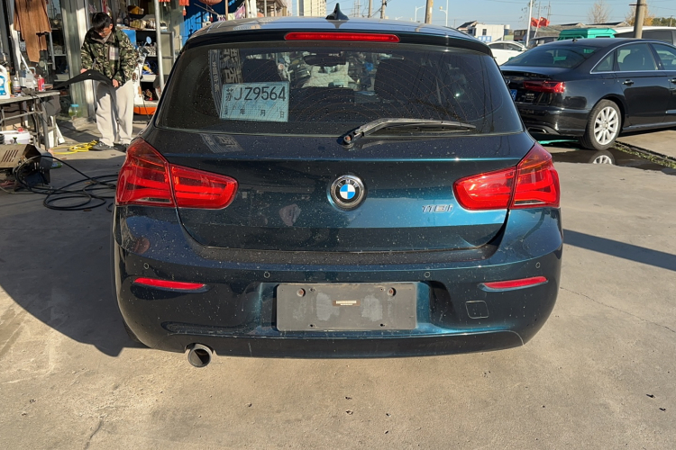 宝马1系(进口) 2016款 118i 领先型车身外观6004