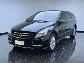 奔驰R级 2017款 R 320 4MATIC 商务型臻藏版