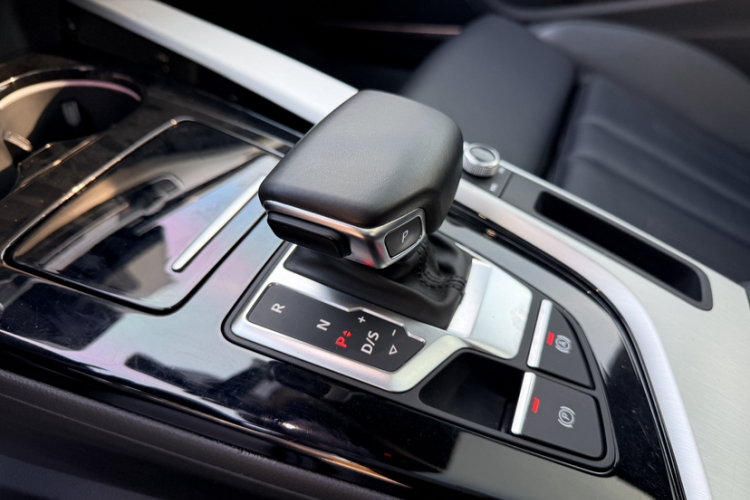 奥迪A5 2022款 Sportback 40 TFSI quattro 豪华动感型中控内饰7005