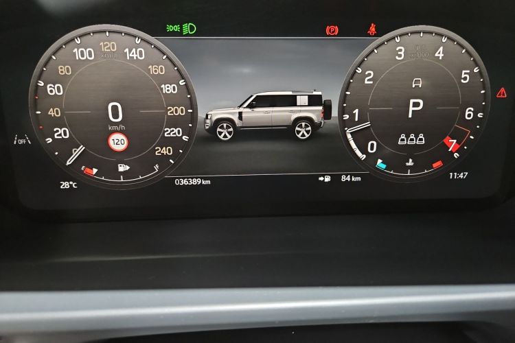 捷豹XEL 2023款 2.0T 250PS R-DYNAMIC S进取运动版中控内饰7013