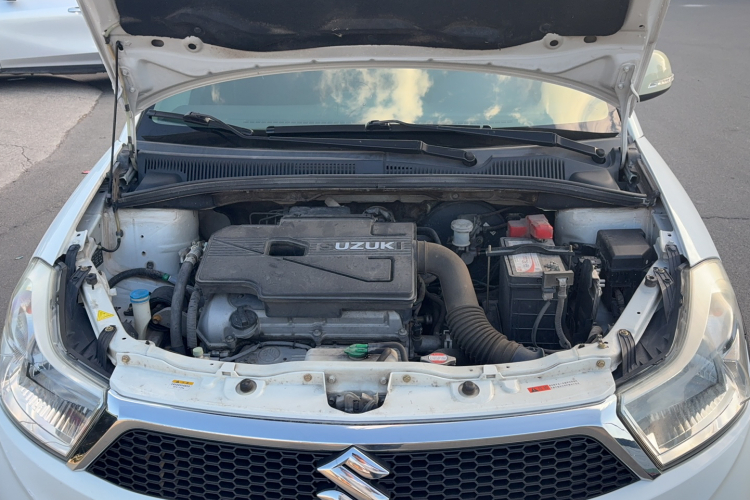 铃木 天语 SX4 2013款 1.6L 手动酷锐型局部细节24