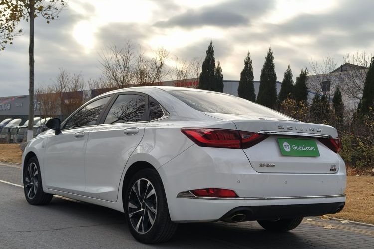 北京汽车 北京U7 2019款 1.5T CVT新智版 国VI车身外观6006