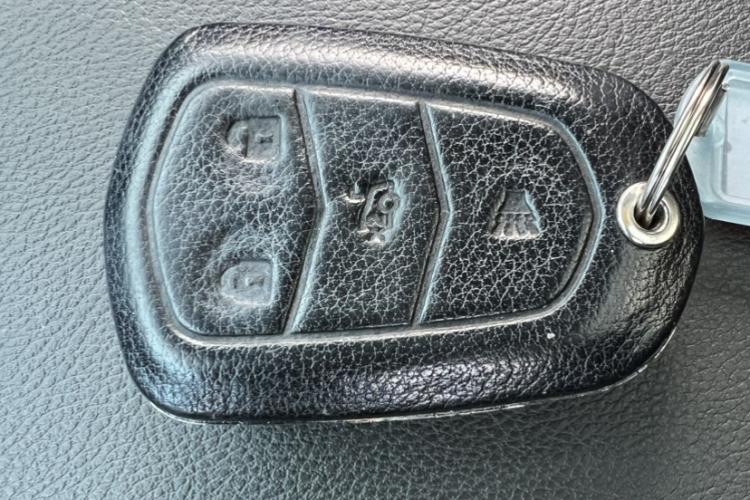 凯迪拉克XT4 2018款 28T 两驱豪华型中控内饰7004