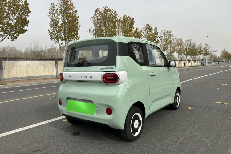 五菱汽车 宏光MINIEV 2024款 第三代 215km 青春版车身外观6006