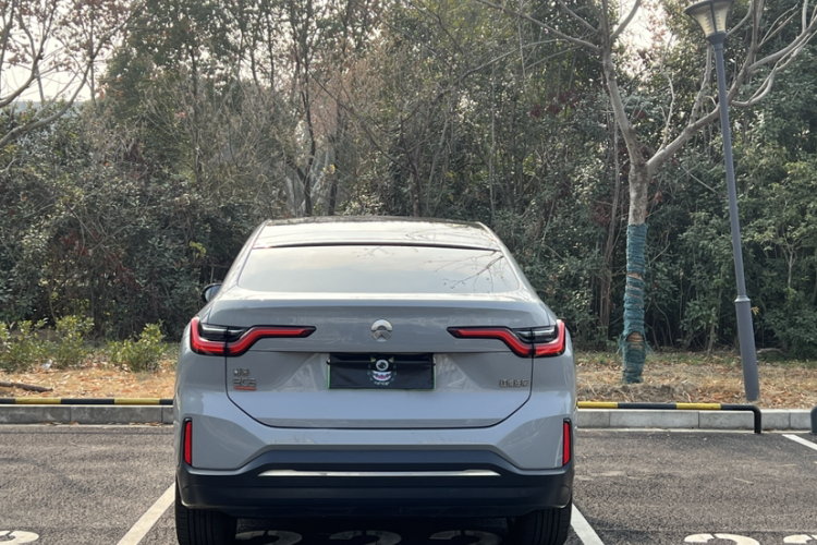 蔚来EC6 2020款 615KM 签名版车身外观6008